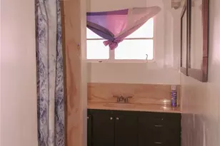 102 Erin Dr, Needles, CA 92363 - Photo 18