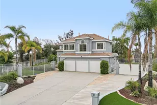 901 Clearwood Ave, Riverside, CA 92506 - Photo 2