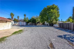 12704 California St, Yucaipa, CA 92399 - Photo 30