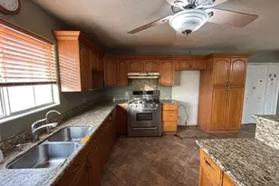 24750 Lindsay, Blythe, CA 92225 - Photo 4