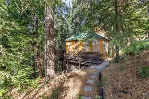 529 W Victoria Ct, Lake Arrowhead, CA 92352 - Photo 18