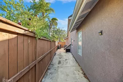 10049 Cartagena, Moreno Valley, CA 92557 - Photo 54