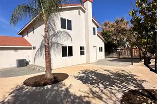 1054 E Commonwealth Ave, San Jacinto, CA 92583 - Photo 18