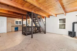 33283 Holcomb Creek, Green Valley Lake, CA 92341 - Photo 4