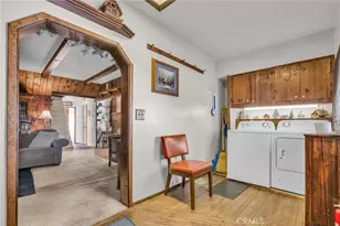 23023 Oak Ln, Crestline, CA 92325 - Photo 4