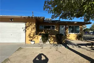 15059 Tatum Ct, Victorville, CA 92395 - Photo 2
