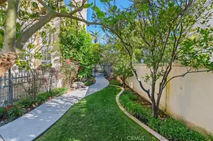 8 Nidden, Irvine, CA 92603 - Photo 50