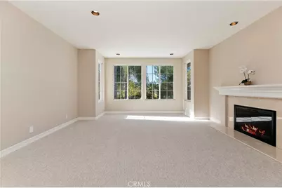 8 Nidden, Irvine, CA 92603 - Photo 32