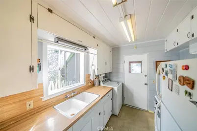 37644 Highway 38, Angeles Oaks, CA 92305 - Photo 12