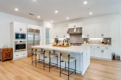 26253 Wagon Drive, San Juan Capistrano, CA 92675 - Photo 6