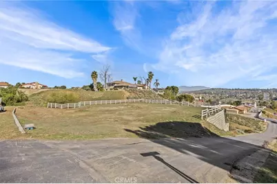 16538 Canyon Ridge Rd, Riverside, CA 92503 - Photo 1