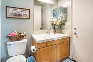 889 Highridge St, Riverside, CA 92506 - Photo 32