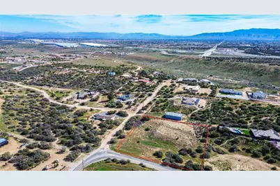 10735 Ranchero Rd, Oak Hills, CA 92344 - Photo 6