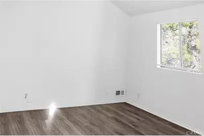 27657 Peninsula #110 Drive, Lake Arrowhead, CA 92352 - Photo 32