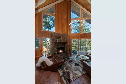 26621 Thunderbird Drive, Lake Arrowhead, CA 92352 - Photo 6