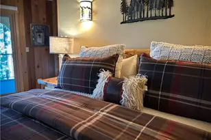 26621 Thunderbird Dr, Lake Arrowhead, CA 92352 - Photo 20