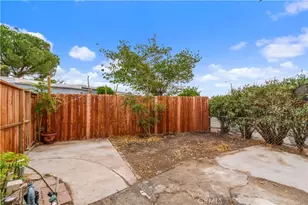 9426 Tamarisk, Hesperia, CA 92345 - Photo 8