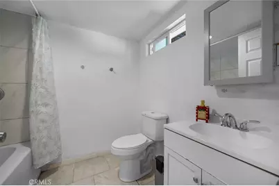 826 W Main, Riverside, CA 92507 - Photo 38