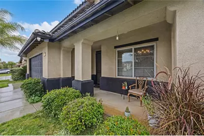 150 Saddleback Way, Perris, CA 92570 - Photo 6