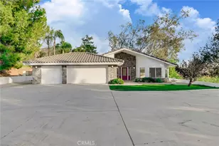 5385 Park Ln, San Bernardino, CA 92404 - Photo 2