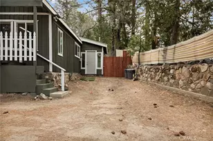 2667 Hunsaker, Running Springs, CA 92382 - Photo 2