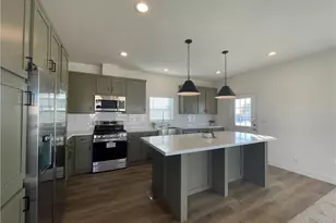 12995 6th, Yucaipa, CA 92399 - Photo 16