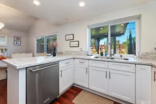 834 Robles Pl, Corona, CA 92882 - Photo 20