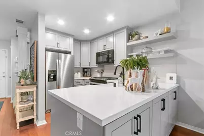 902 Chandler, Highland, CA 92346 - Photo 6