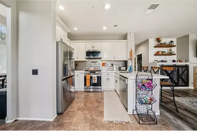 5029 La Sarre Drive, Fontana, CA 92336 - Photo 18