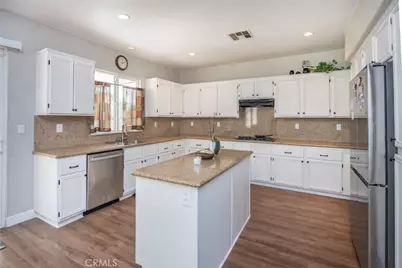 26599 Opal, Moreno Valley, CA 92555 - Photo 6