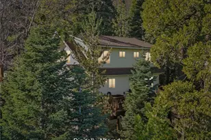 195 Birchwood Dr, Lake Arrowhead, CA 92352 - Photo 2