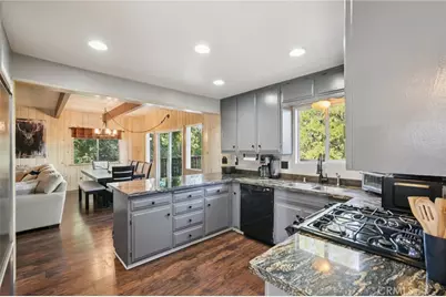 195 Birchwood Drive, Lake Arrowhead, CA 92352 - Photo 10