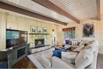 195 Birchwood Drive, Lake Arrowhead, CA 92352 - Photo 6