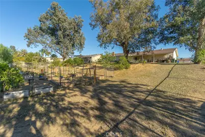 5795 Lucretia, Jurupa Valley, CA 91752 - Photo 22