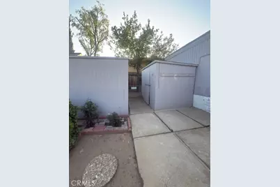 995 Pomona #88, Corona, CA 92882 - Photo 8