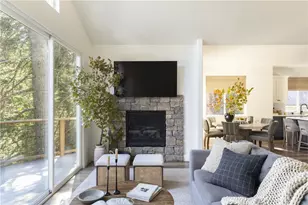 388 Primrose Cir, Lake Arrowhead, CA 92352 - Photo 10