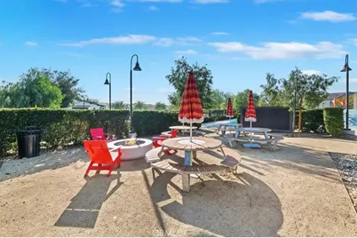 3562 E Moonlight Street, Ontario, CA 91761 - Photo 32