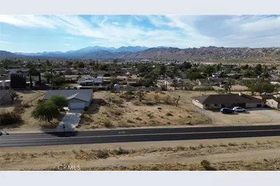 7022 Avalon Avenue, Yucca Valley, CA 92284 - Photo 16
