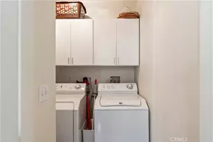 27601 Cedarwood Dr, Lake Arrowhead, CA 92352 - Photo 36