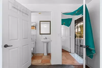 6902 Quakertown Avenue, Winnetka, CA 91306 - Photo 24