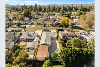 6902 Quakertown Avenue, Winnetka, CA 91306 - Photo 32