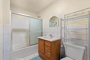 6902 Quakertown Ave, Winnetka, CA 91306 - Photo 18