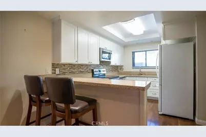 635 E Palm Avenue, Redlands, CA 92374 - Photo 10