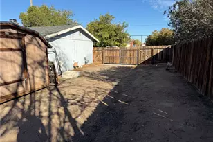 17747 Walnut, Hesperia, CA 92345 - Photo 26