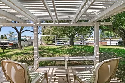 2386 Hialeah Circle, Norco, CA 92860 - Photo 40