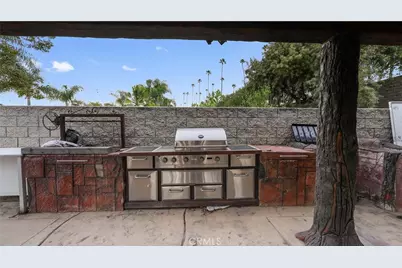 922 Armata Dr, Corona, CA 92881 - Photo 62