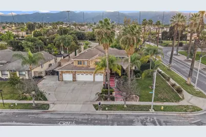 922 Armata Dr, Corona, CA 92881 - Photo 4