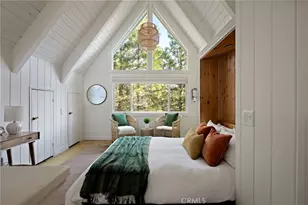 987 Tirol Ln, Lake Arrowhead, CA 92352 - Photo 8