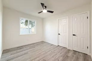 521 W Cherry St, Compton, CA 90222 - Photo 14