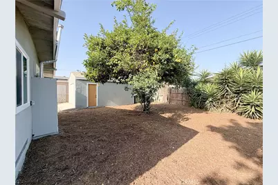 521 W Cherry Street, Compton, CA 90222 - Photo 20